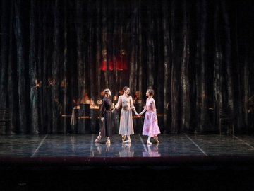 Пермский театр оперы и балета. Зимние грёзы