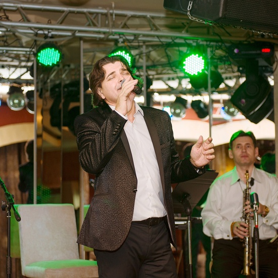 Александр Шахов