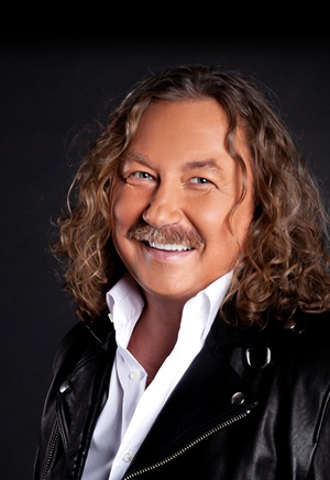 Игорь Николаев