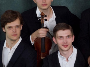 Струны и ритмы