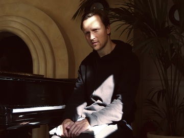 Виталий Сумароков