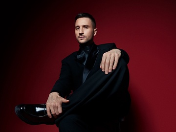 Сергей Лазарев