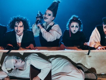 Человек в футляре