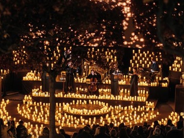 Lumisfera: Великие хиты и 3000 свечей