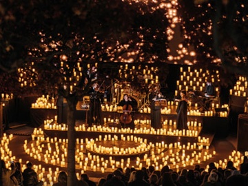 Lumisfera: Мировые хиты в парке при свечах