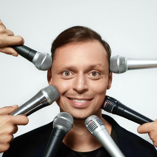 Виктор Комаров