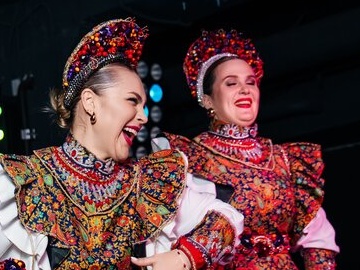 Версия народная