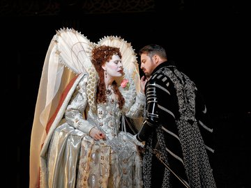 Metropolitan Opera. Роберто Деверё